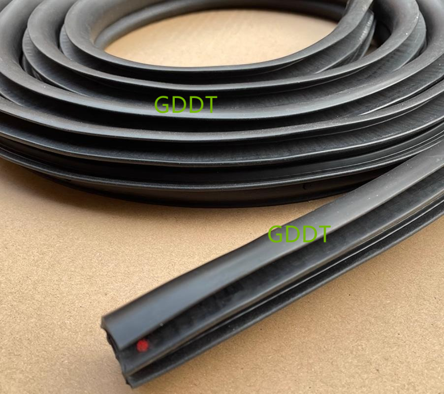 ランドクルーザープラド LCP150 2010-2022 ド - Door Weather Strip のレビューと価格