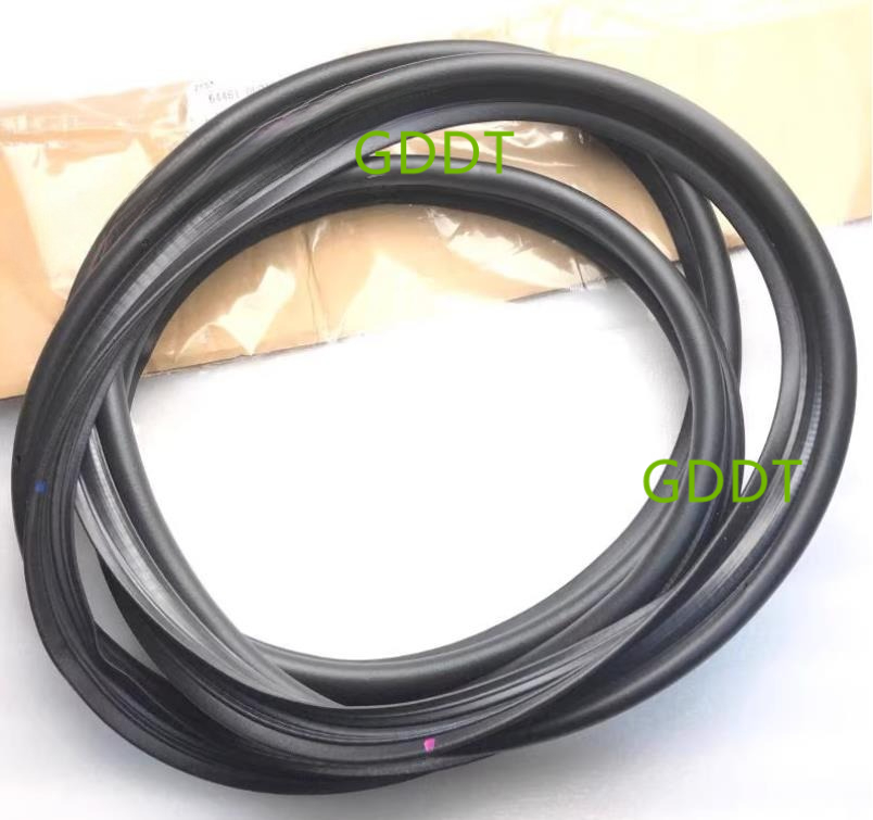 トヨタ RAV4 2008-2012 リアドアプロテクター  - Door Weather Strip のレビューと価格